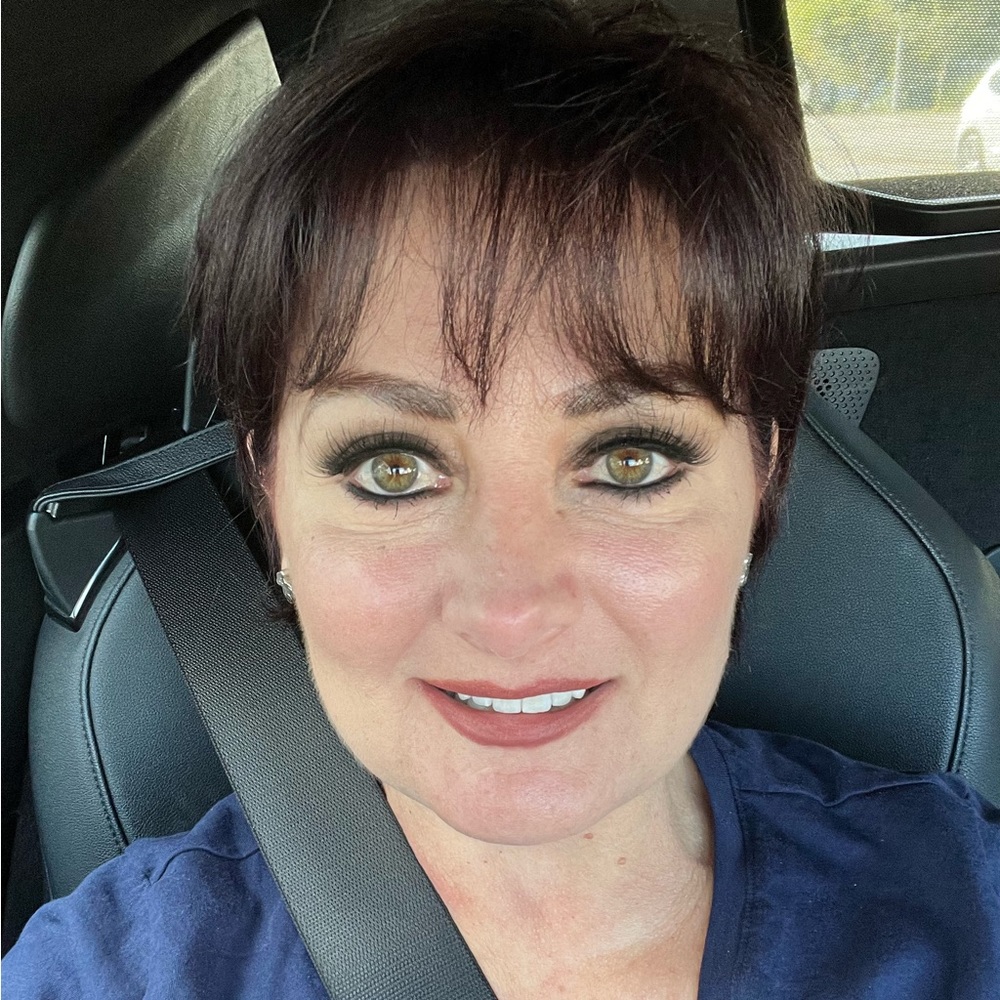 Meet your Posher, Gaby